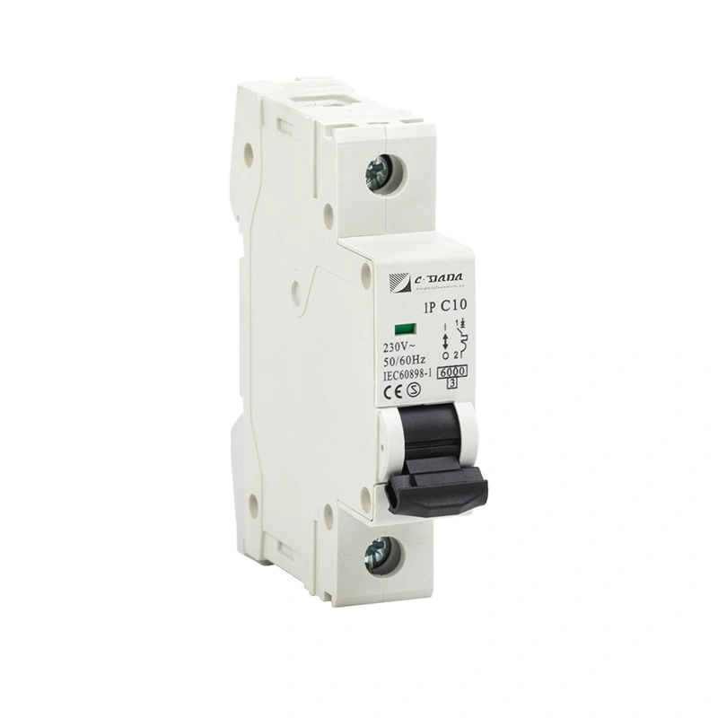 Interruttore automatico miniaturizzato da 4,5 kA 6 kA